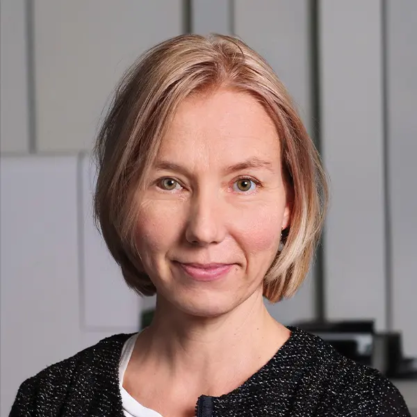 Barbara Riond